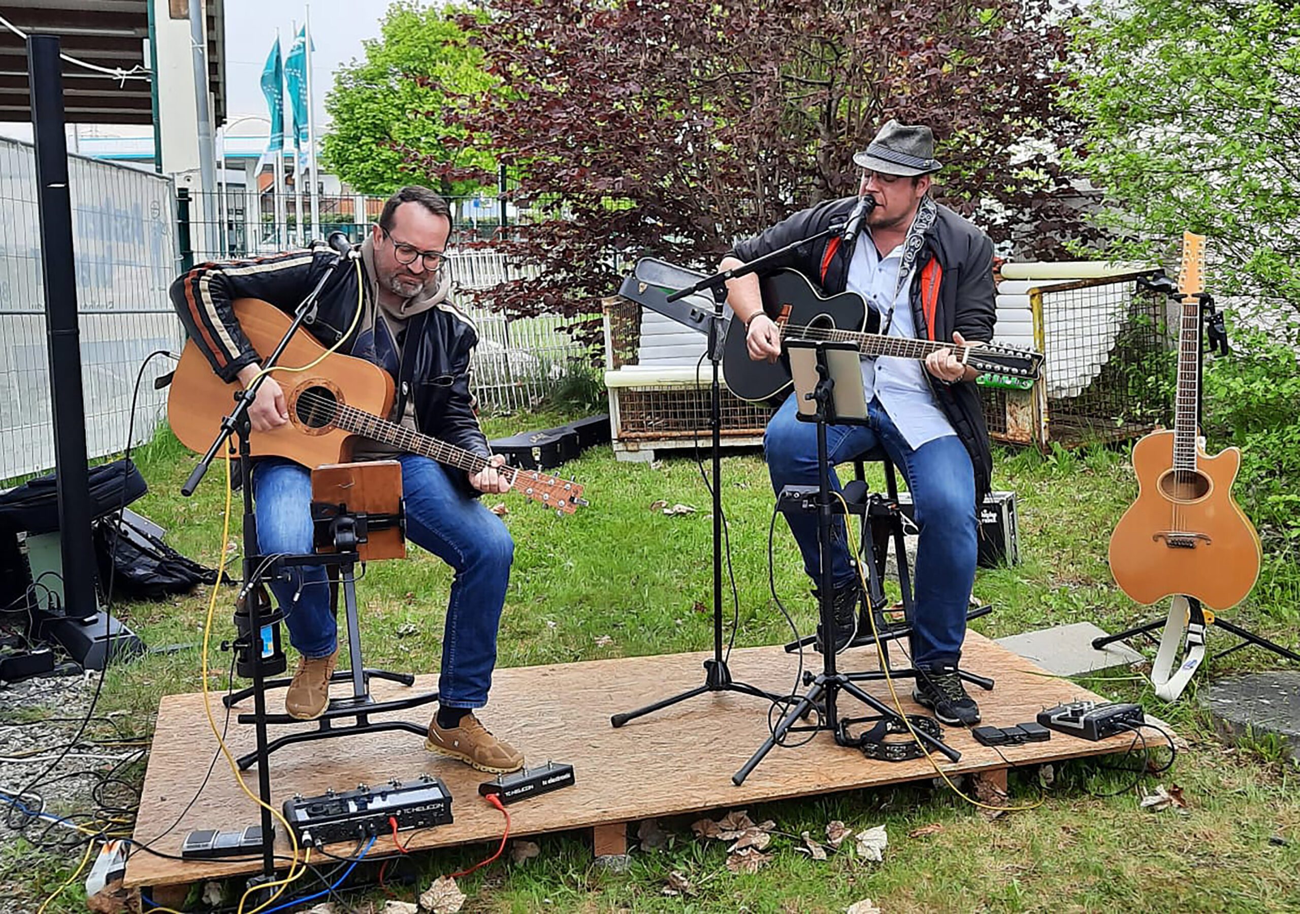 Helfen-mit-Musik-Marco-Müller-und-Hans-Peter-Mehnert Helfen-mit-Musik-Marco-Müller-und-Hans-Peter-Mehnert