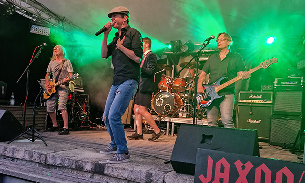 Rock-fpr-little-hoeroes-Helfen-mit-Musik-02