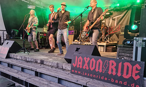 Rock-fpr-little-hoeroes-Helfen-mit-Musik-04