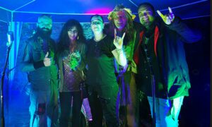 Wolfschlucht-Fuckleberry-Helfen-mit-Musik-2025